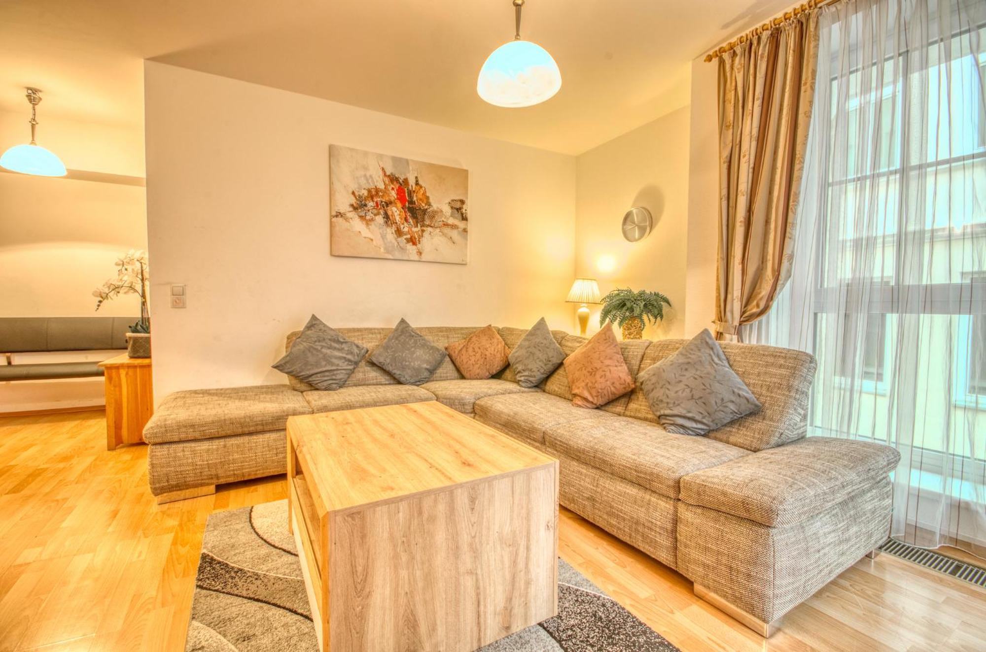 Zeller City Apt Aydin - By Alpen Apartments Zell am See Eksteriør bilde